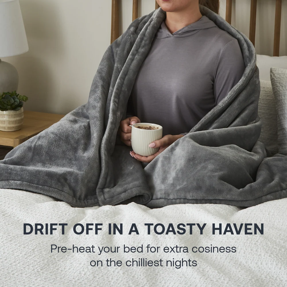 Dimplex Cosy Heated Throw in grey